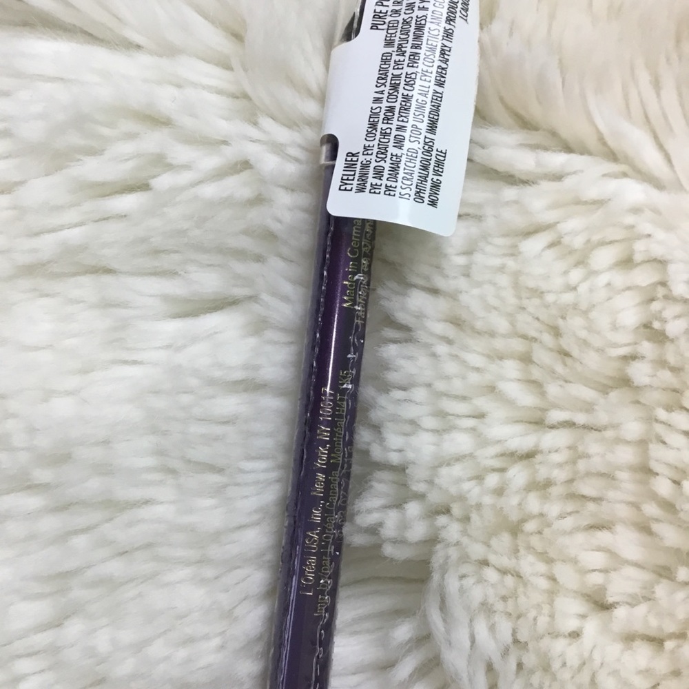 L'oreal 4 Pc Lot Infallible Blender Sponge, Lip Gl - Picture 4 of 7